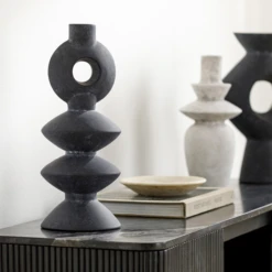 Yara Vase -Art Exhibition Shop webimage 120994787 120994789 RV