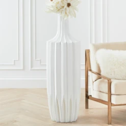 Savannah Floor Vase -Art Exhibition Shop webimage 121046071 ALT1