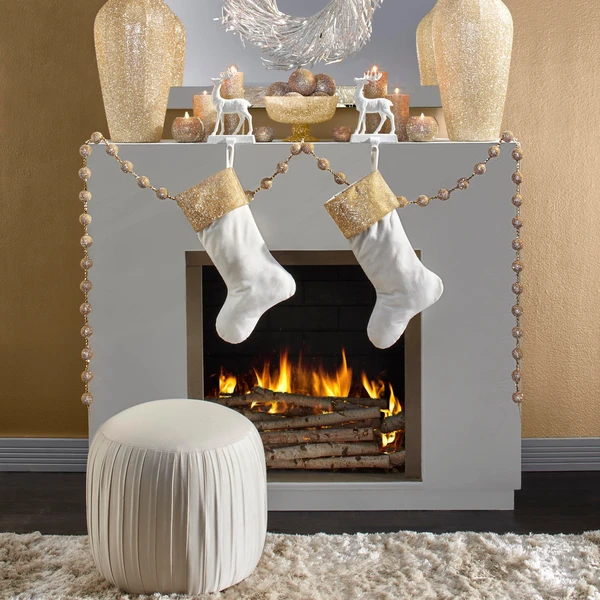 Victoria Candle 3 Victoria Candle - Image 3